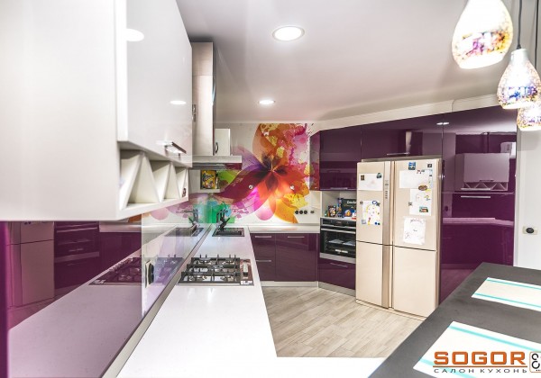 kuhnya-akrilova_07057-600x420